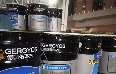 南昌洪都高架清水混凝土保護(hù)劑涂裝。